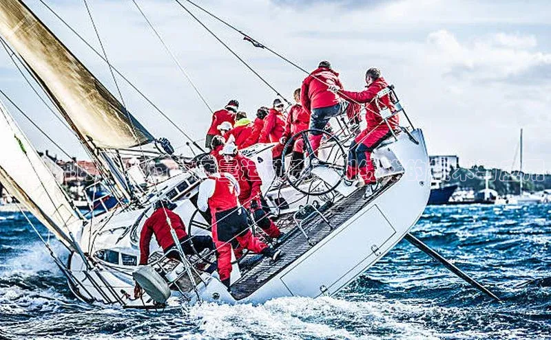 突破界限：探讨高质量运动赛事训练球的技术与应用